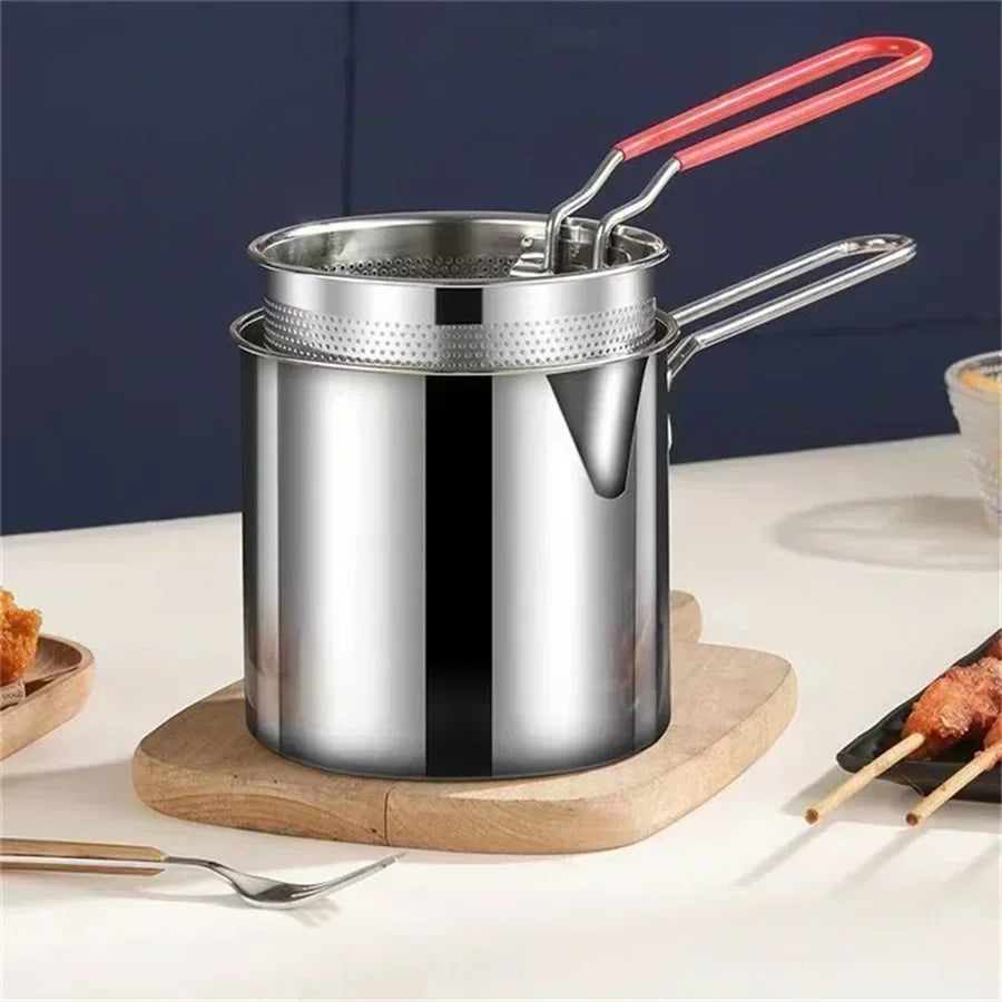 Premium 1200ml Deep Fryer Pot with Built-In Strainer for Effortless Frying