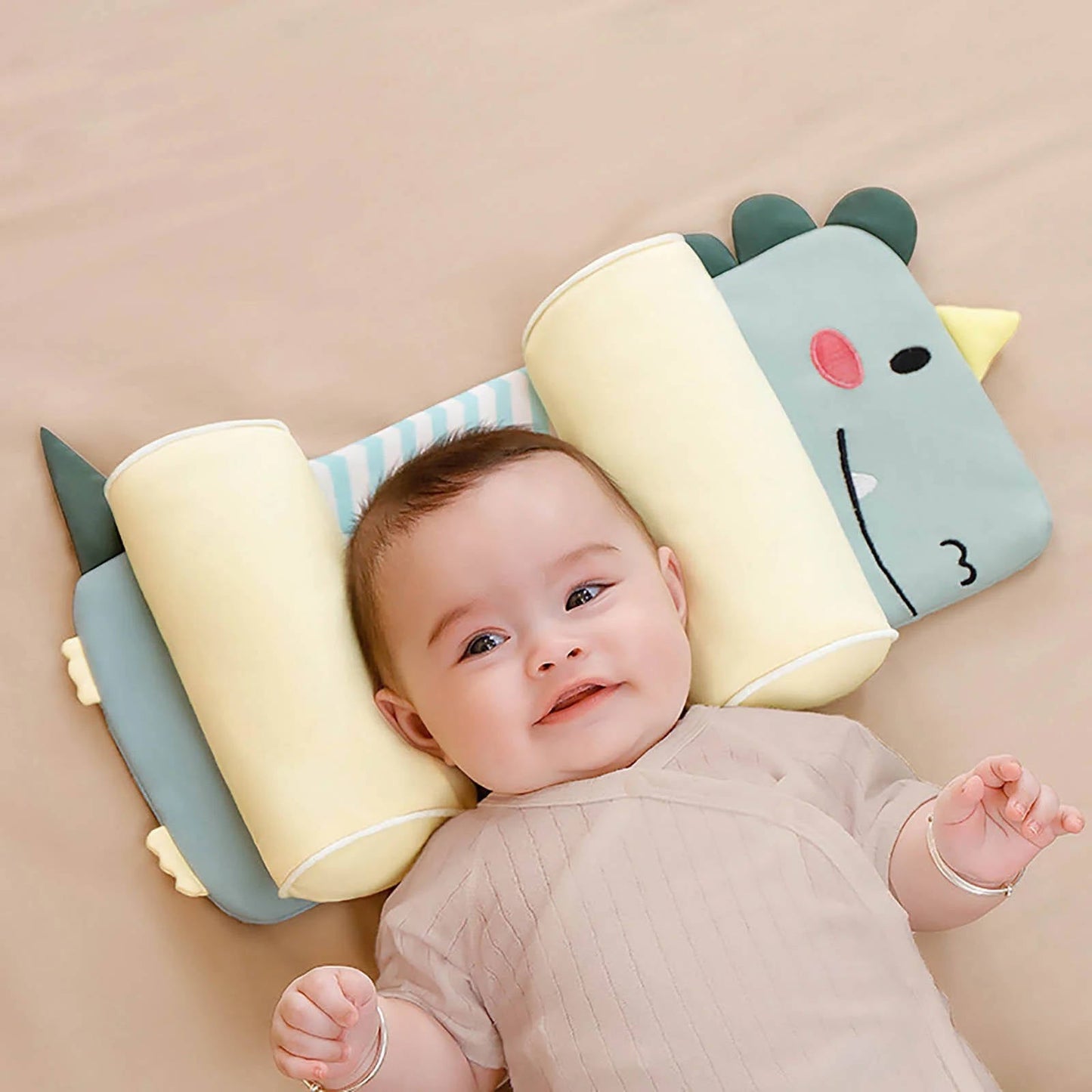 Newborn pillow